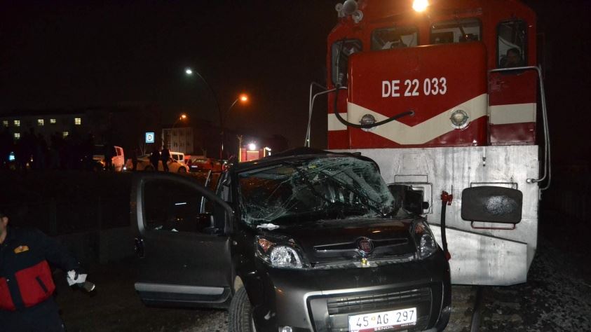 Manisa’daki Tren Kazasında Ölenlerin Sayısı 2’ye yükseldi