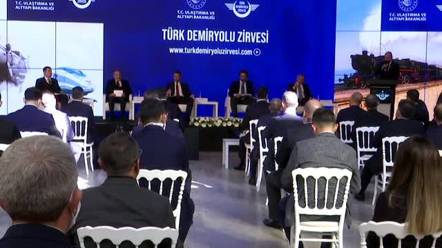 Türk Demiryolu Zirvesi Gerçekleştirildi
